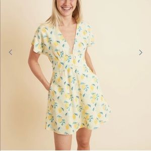 Marine Layer Camila Dress in Light Yellow Lemon Print